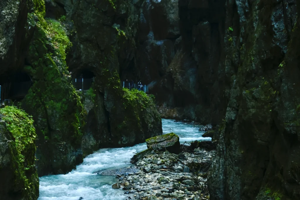 Wandelen door de Partnachklamm bij Garmisch-Partenkirchen